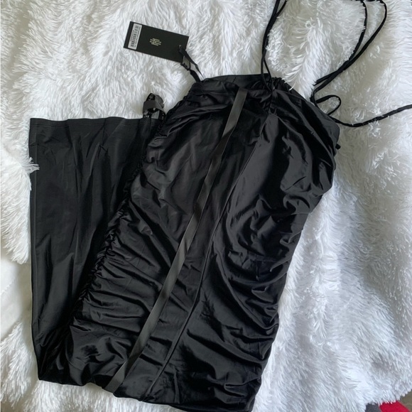 HEIRESS BLACK MAXI SKIRT - Picture 12 of 15